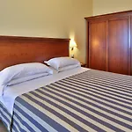 Hotel Laurin 4*