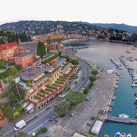 Hotel Laurin 4*