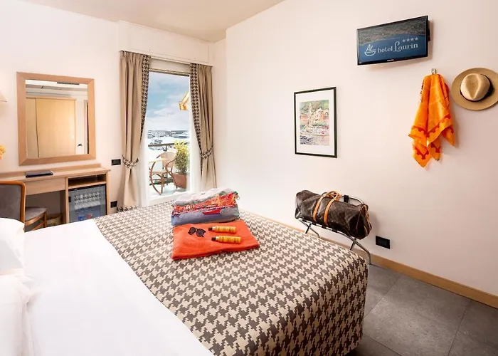 لاورين سانتا مارغريتا ليغور