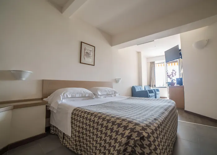 لاورين 4* سانتا مارغريتا ليغور