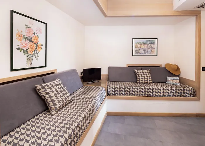 لاورين سانتا مارغريتا ليغور