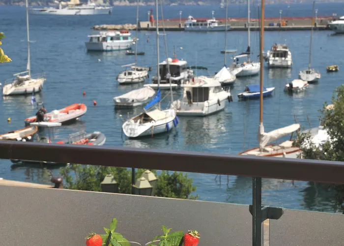 فندق لاورين 4*