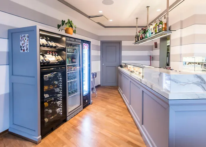 فندق لاورين